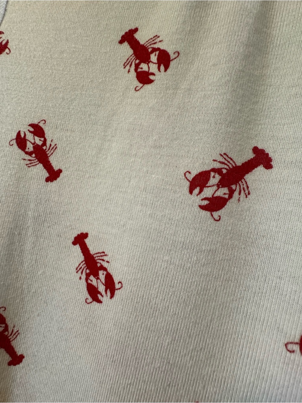 All T-shirts 3 for $30!! 🎉 
Ardene White Tee with Red Lobster Print - Picture 3 of 3